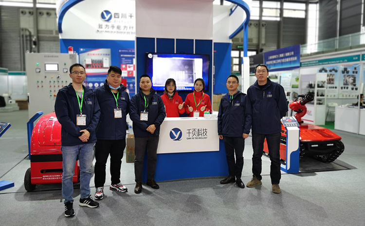 電力人合影.jpg 電力人合影.jpg